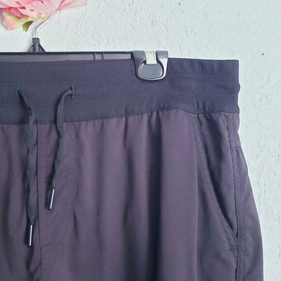 The North Face Black Skort - Picture 2 of 5